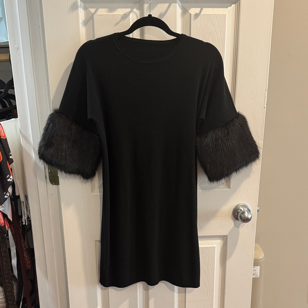 Black Faux-Fur Sleeve Knit Top